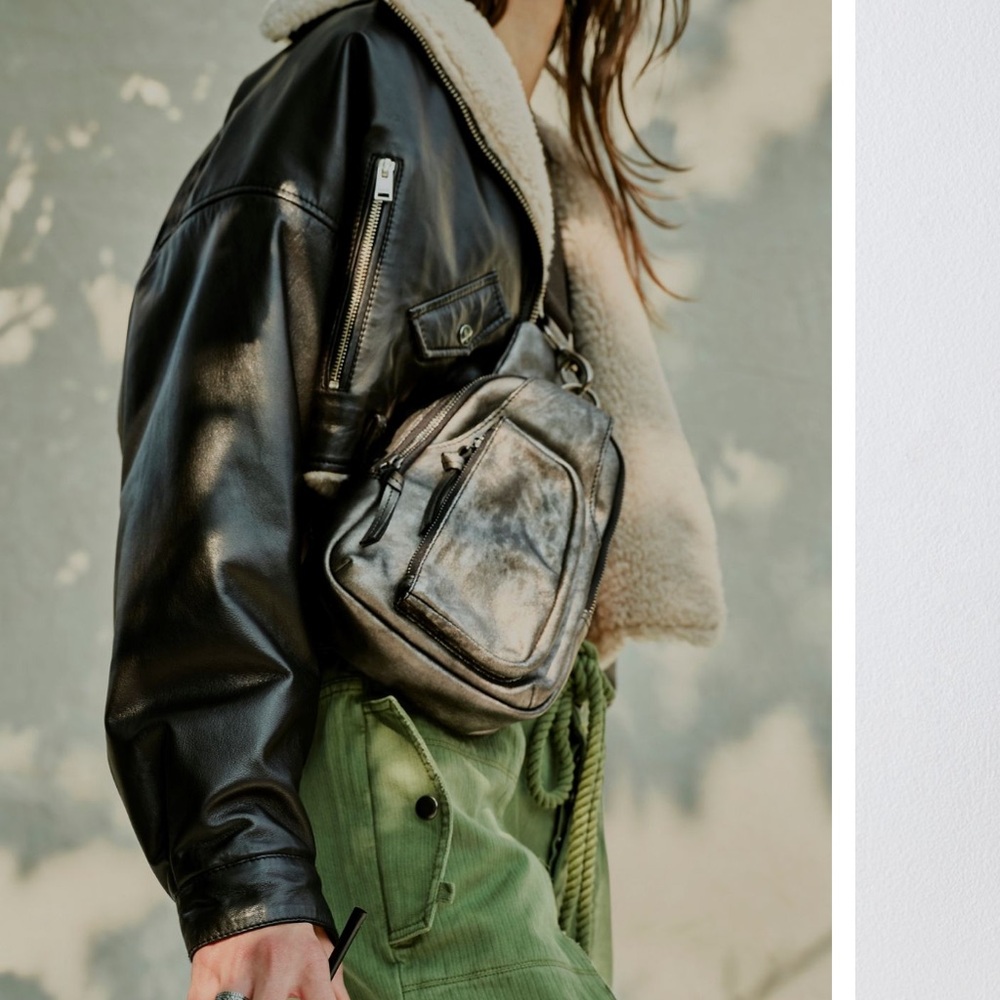 FP Hudson Sling Bag